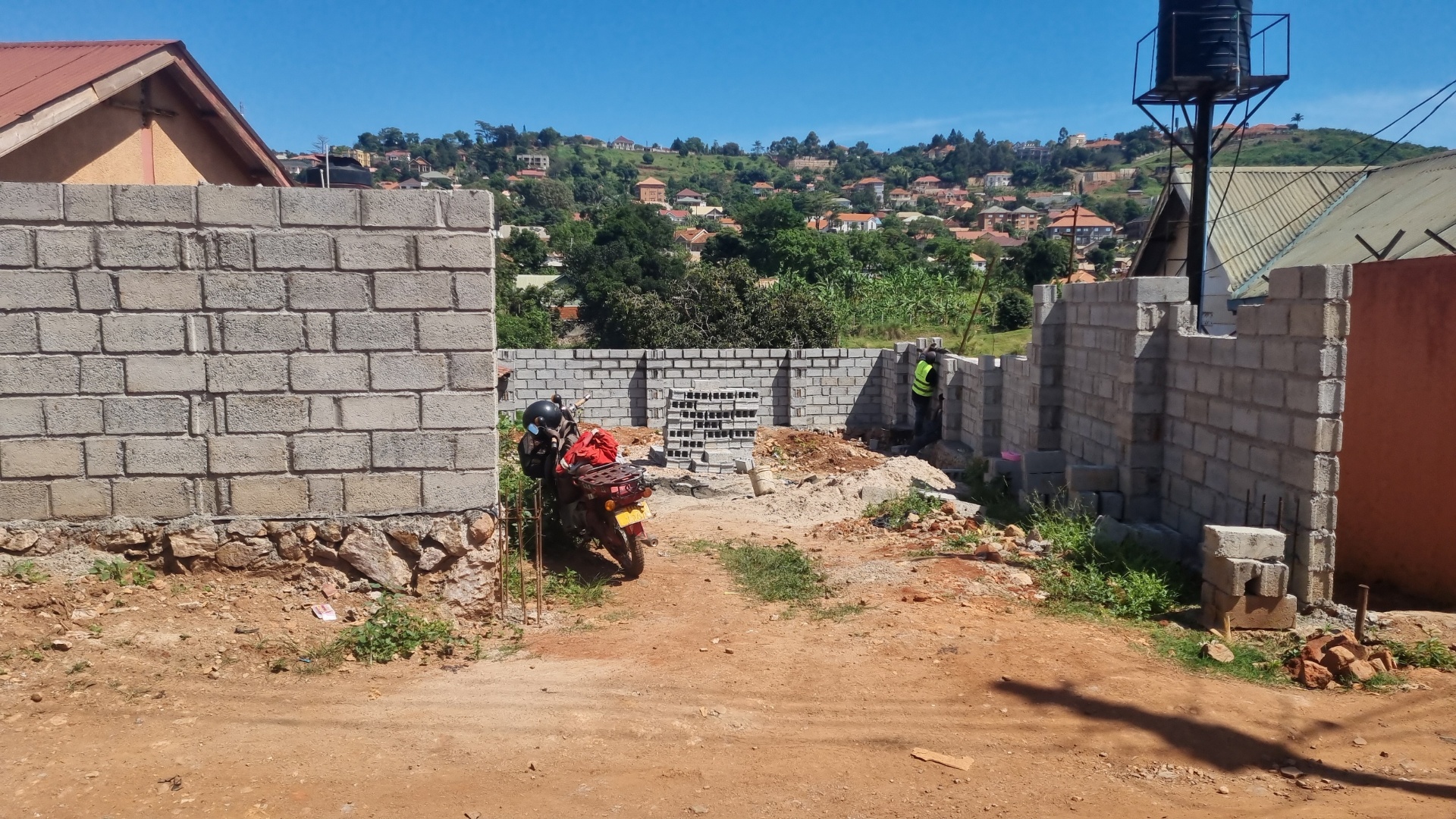 Seguku Perimeter & Retaining Wall — view 19