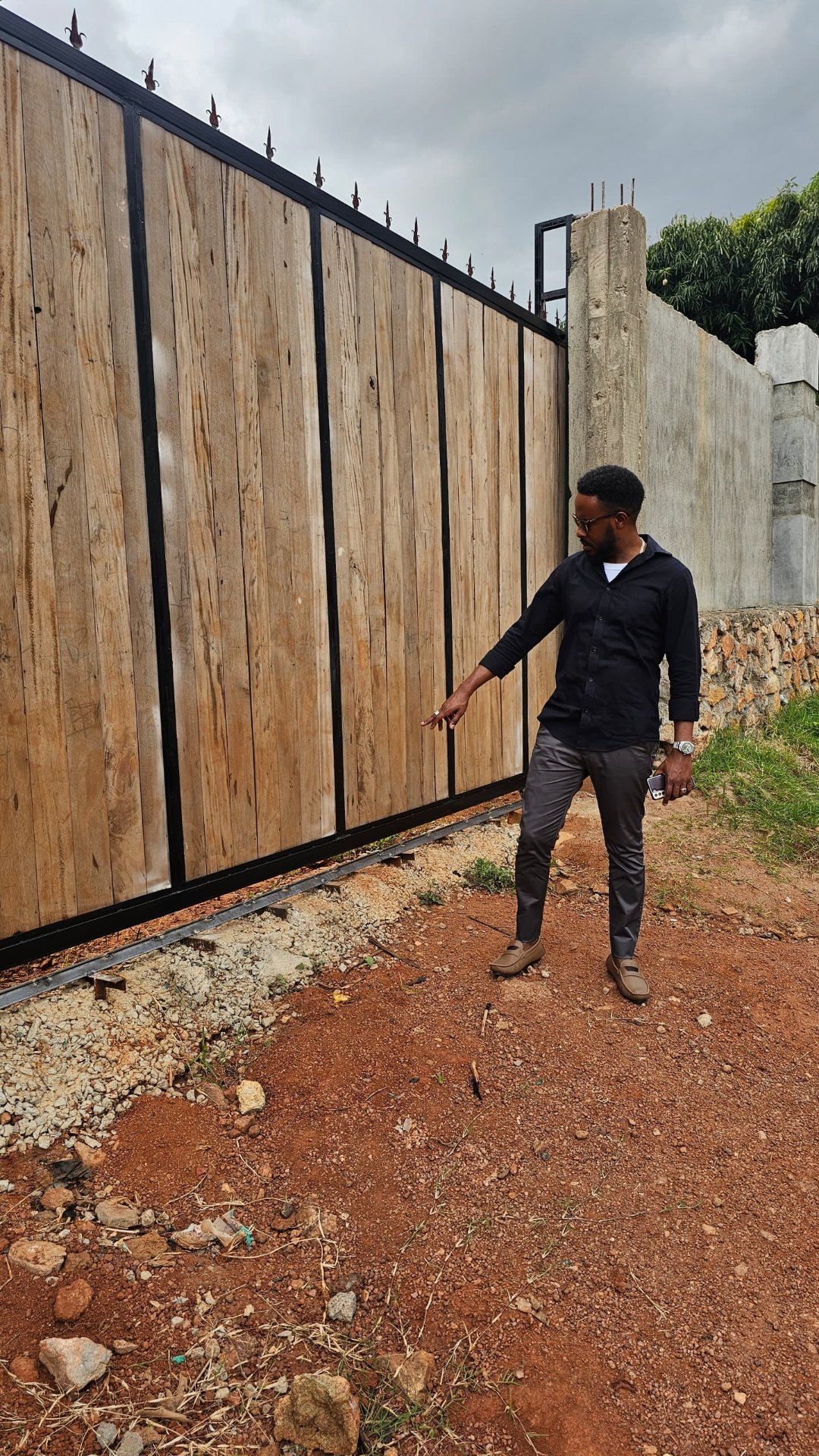 Namulanda Perimeter Wall & Gate House — view 2